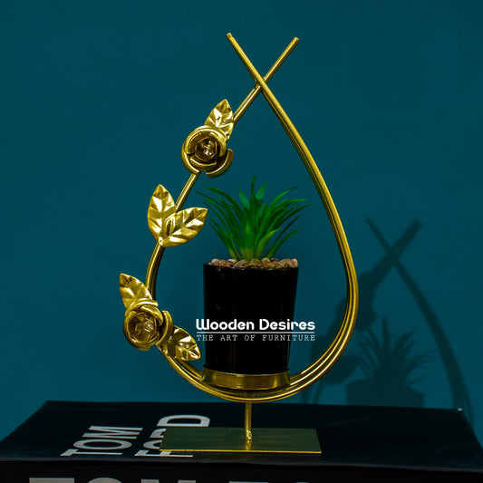 Golden Rose Planter